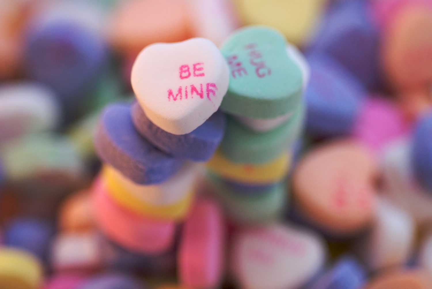 15-02-11-candy-hearts-be-mine